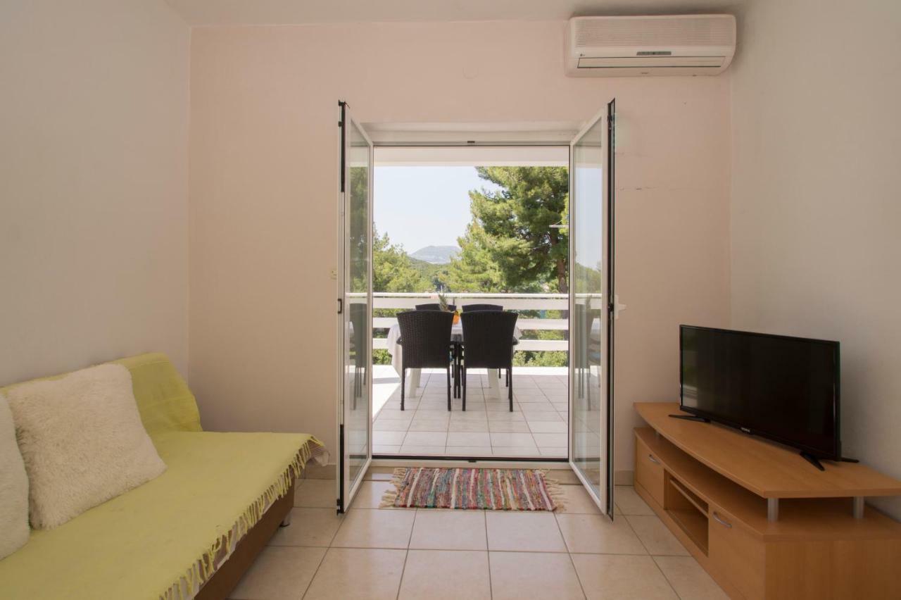 Vita Apartments Zrnovo Εξωτερικό φωτογραφία