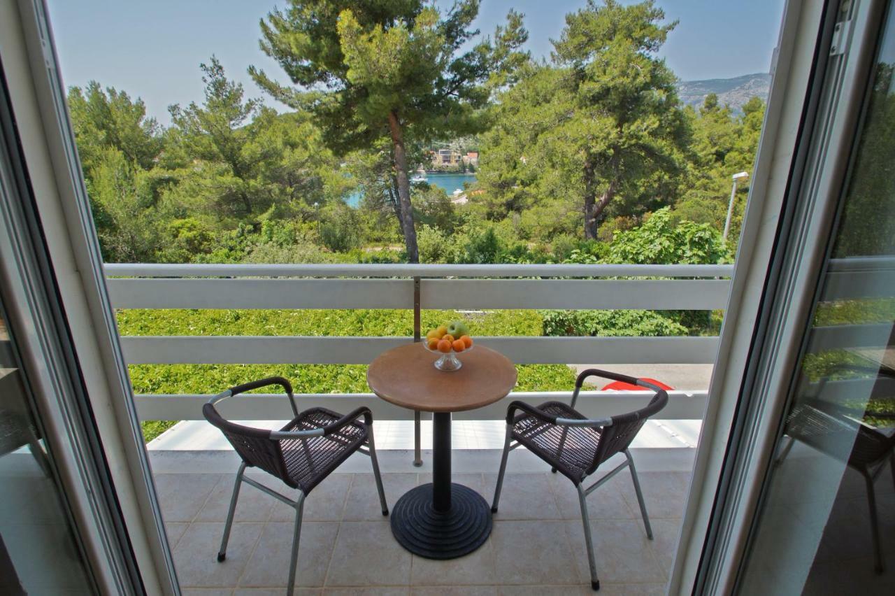 Vita Apartments Zrnovo Εξωτερικό φωτογραφία