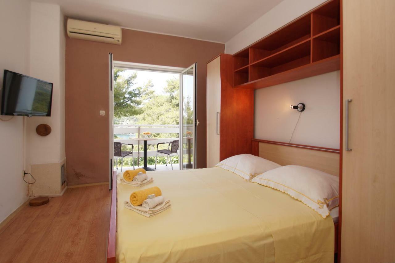 Vita Apartments Zrnovo Εξωτερικό φωτογραφία