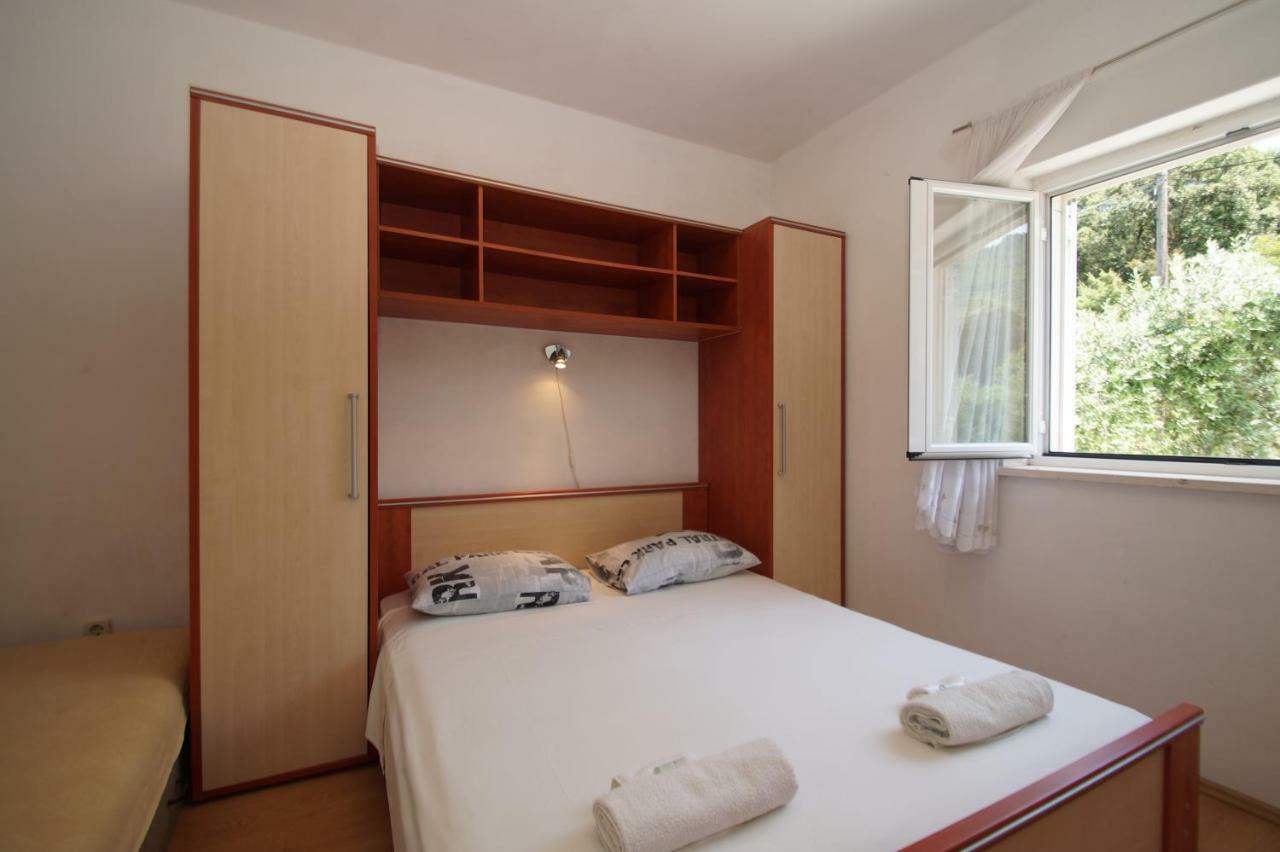Vita Apartments Zrnovo Εξωτερικό φωτογραφία