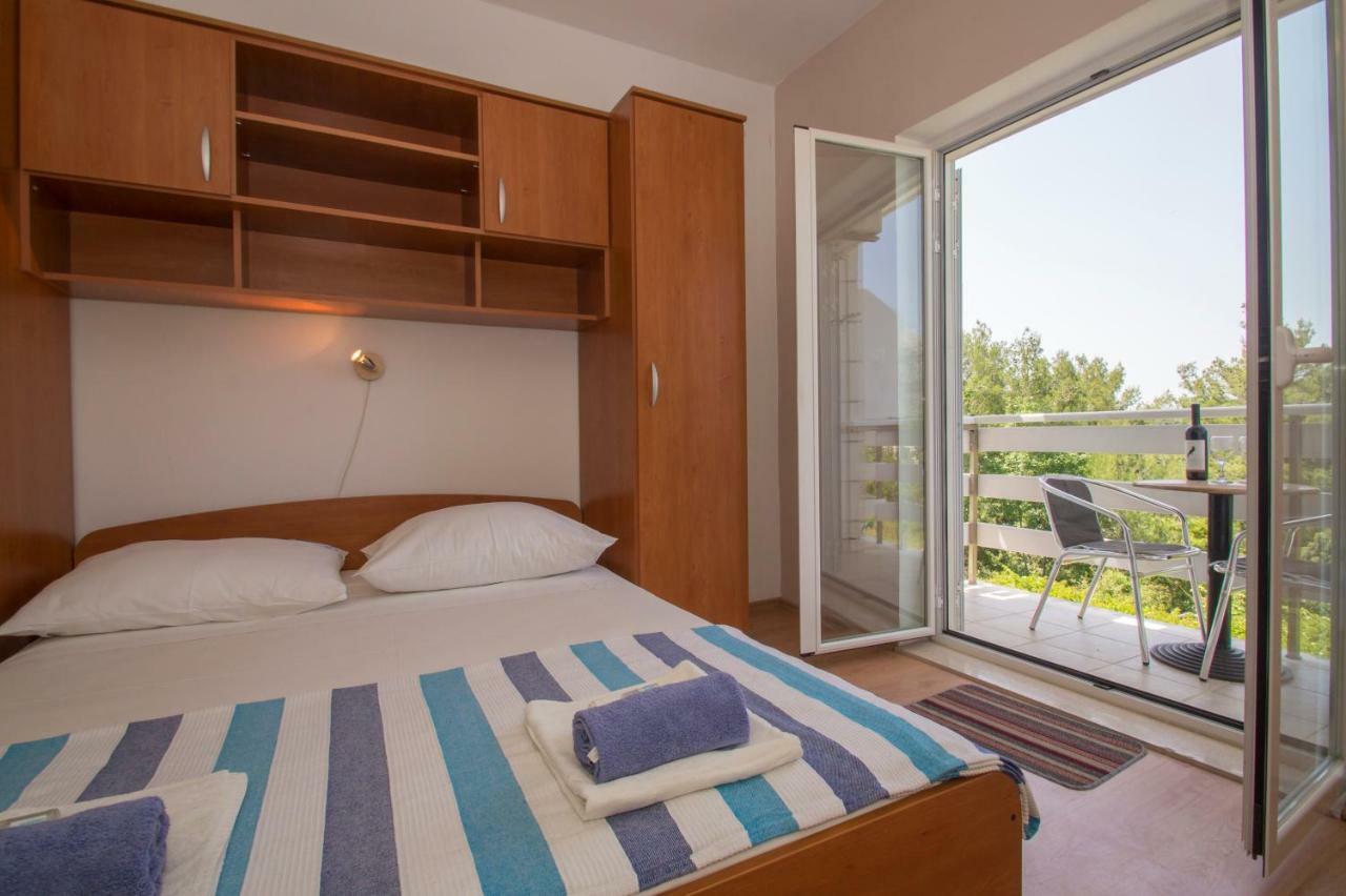 Vita Apartments Zrnovo Εξωτερικό φωτογραφία