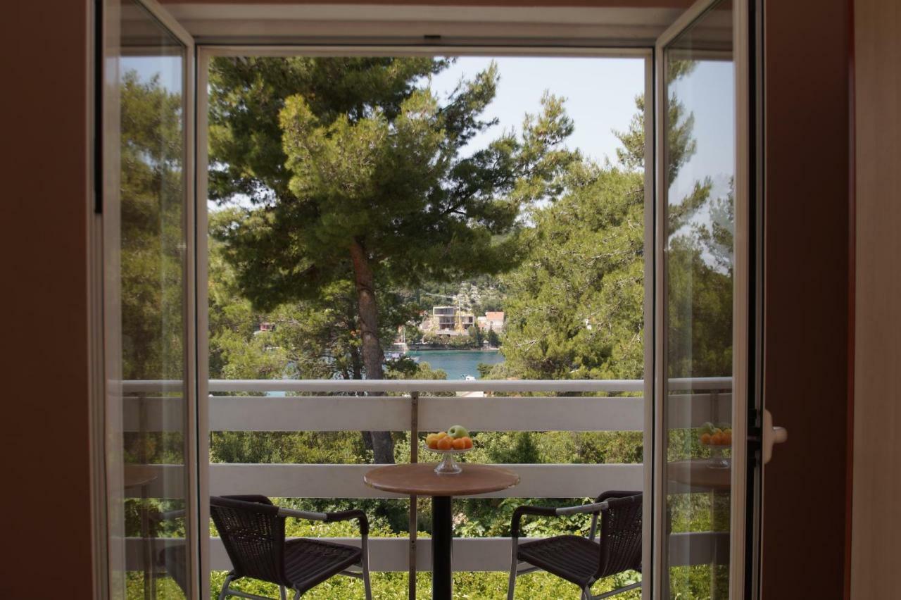 Vita Apartments Zrnovo Εξωτερικό φωτογραφία