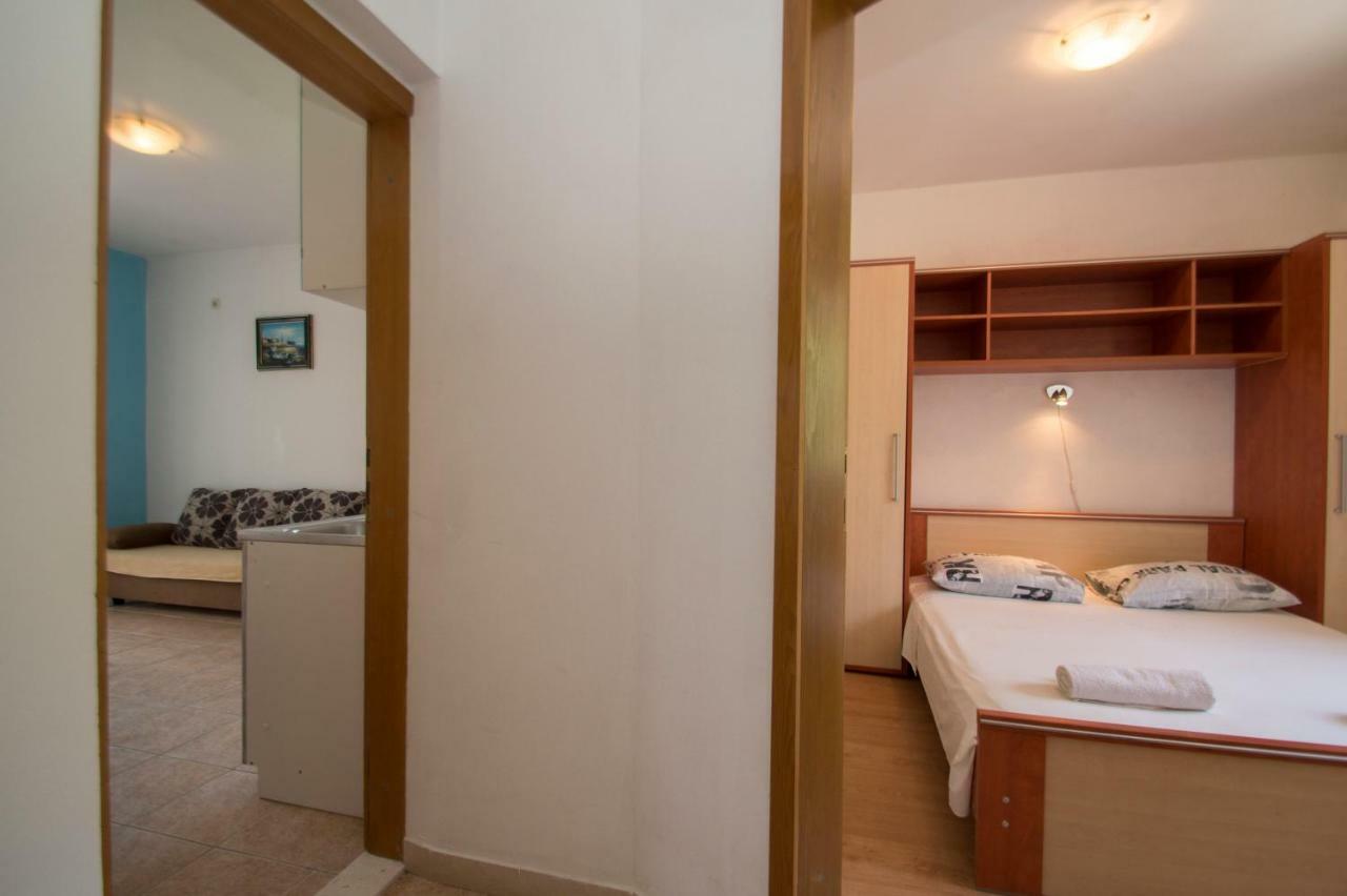 Vita Apartments Zrnovo Εξωτερικό φωτογραφία