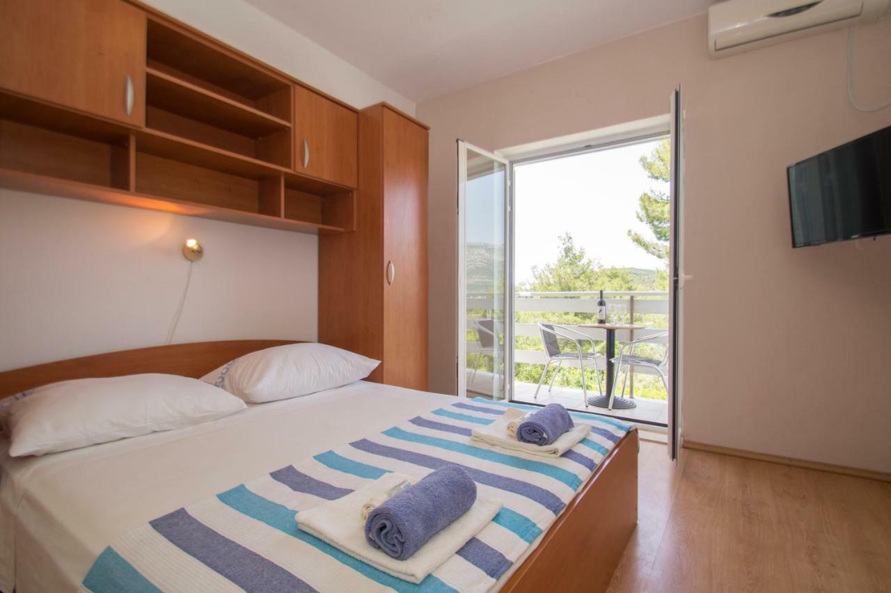 Vita Apartments Zrnovo Εξωτερικό φωτογραφία