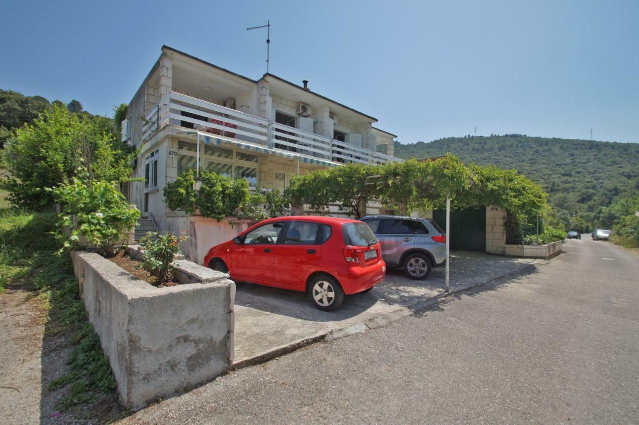 Vita Apartments Zrnovo Εξωτερικό φωτογραφία