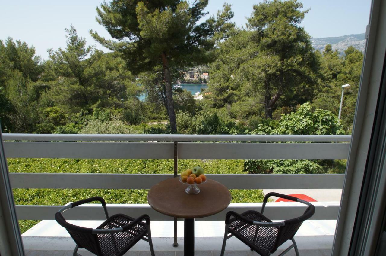 Vita Apartments Zrnovo Εξωτερικό φωτογραφία