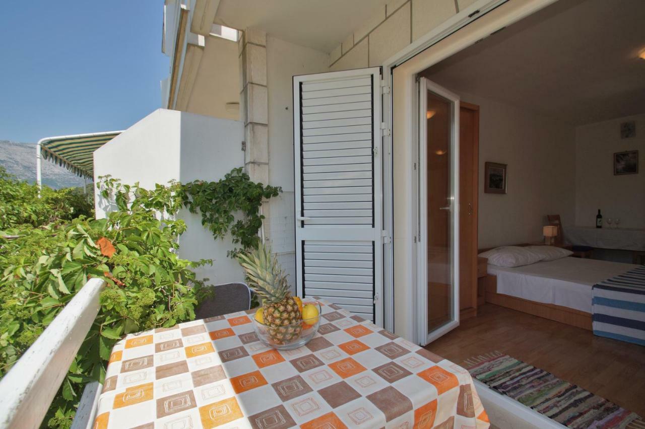 Vita Apartments Zrnovo Εξωτερικό φωτογραφία