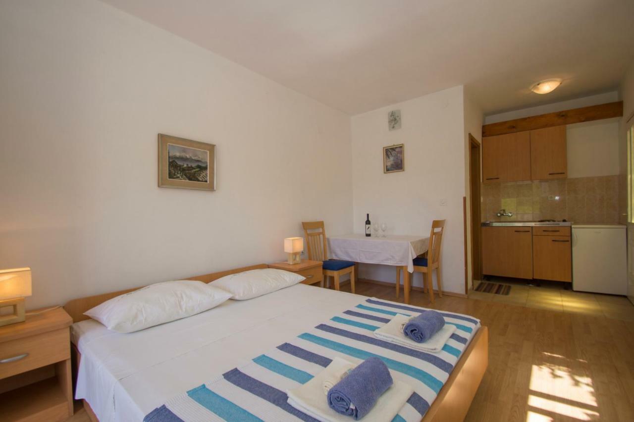 Vita Apartments Zrnovo Εξωτερικό φωτογραφία